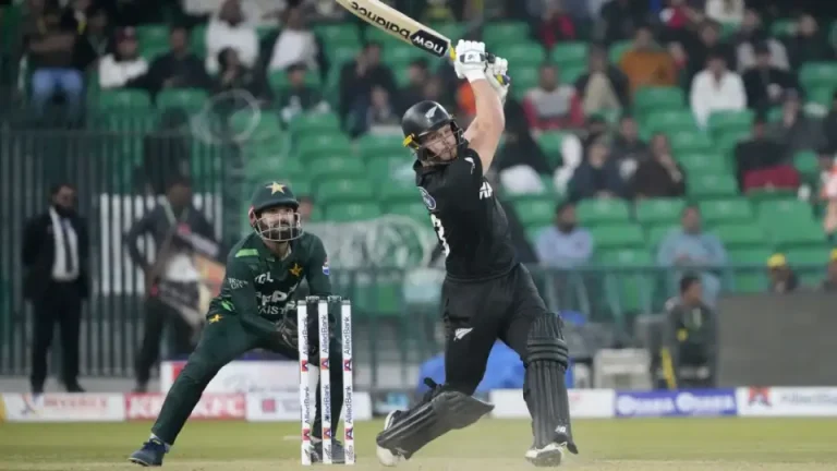 Pakistan vs New Zealand tri-nation