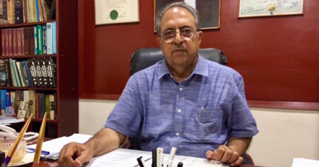 Akhtar Hussain resigns