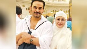 Kubra Khan & Gohar Rasheed’s latest picture from Makkah goes viral