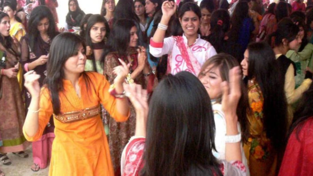 Punjab govt imposes ban on dancing other unethical activities in colleges