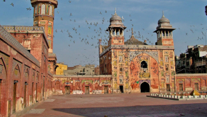 Lahore weather: Partly cloudy weather expected in provincial capital