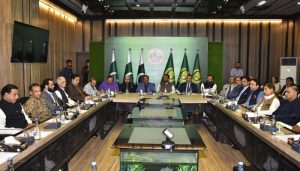 Pakistan briefs political leaders on India tensions; PTI boycotts