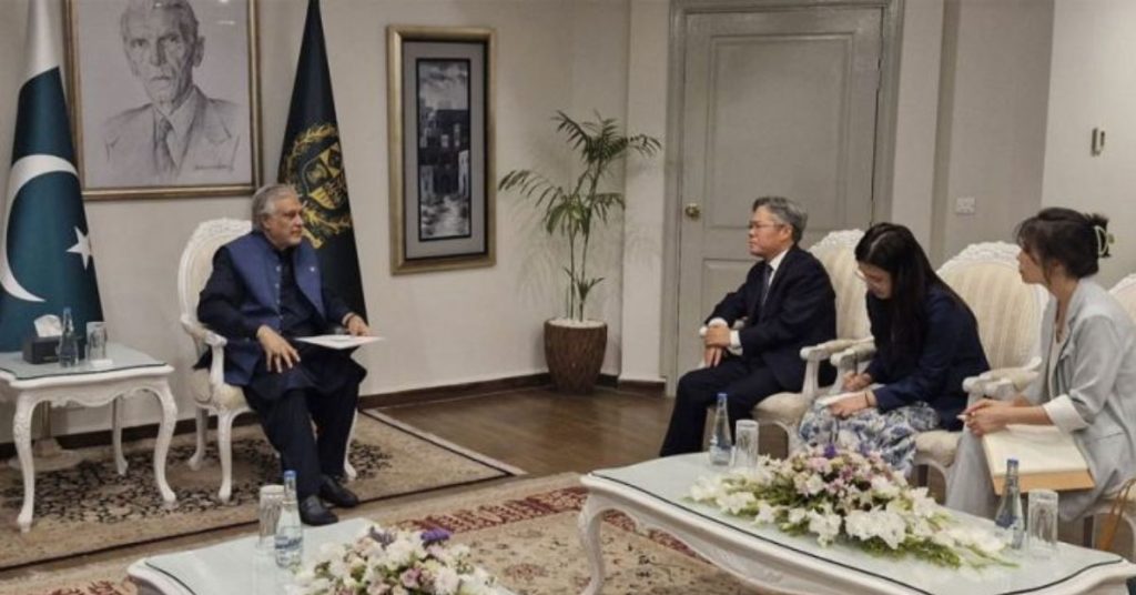 FM Dar Chinese envoy discuss situation following India’s aggression against Pakistan