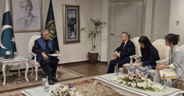 FM Dar Chinese envoy discuss situation following India’s aggression against Pakistan