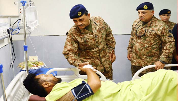 COAS Gen Asim Munir visits CMH Bannu, inquires after injured soldiers