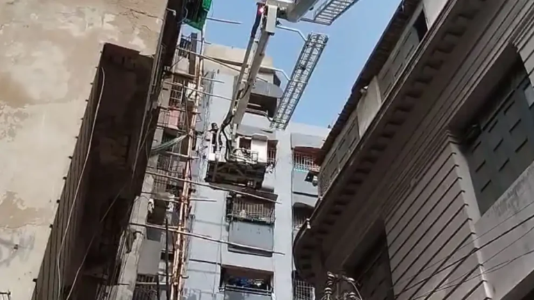 22 people trapped as residential building collapses in Karachi