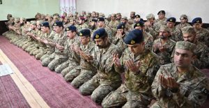 Field Marshal Asim Munir celebrates Eid-ul-Adha at LoC