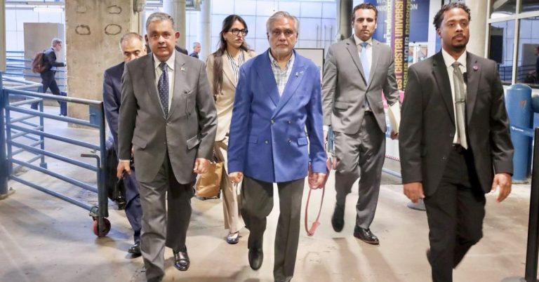 Ishaq Dar in Washington