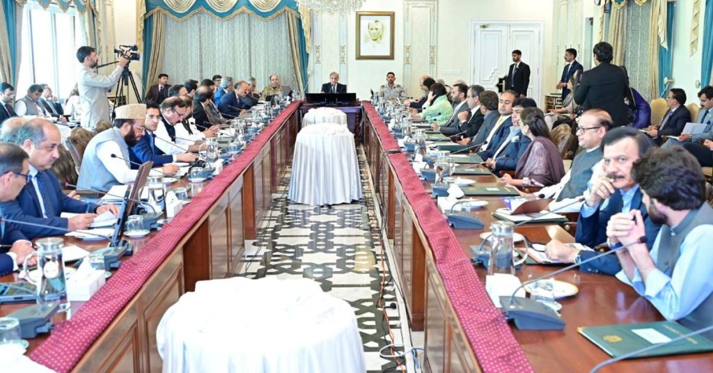 Govt prepares for major re-shuffle in Federal Cabinet: Sources