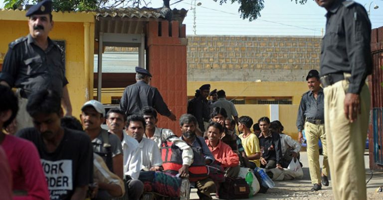 Pakistan India prisoners
