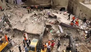 Death toll rises to 25 in Karachi Building Collapse amid corruption allegations & negligence