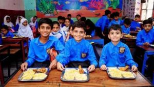 CM Punjab unveils free transport & lunch for school students