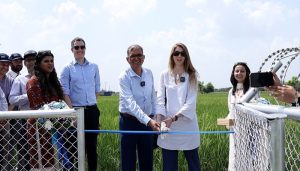 UK High Commissioner launches climate-smart farming Tech in Okara to boost water efficiency & crop yields