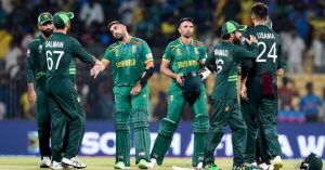 Pakistan wins toss and decides to field against South Africa