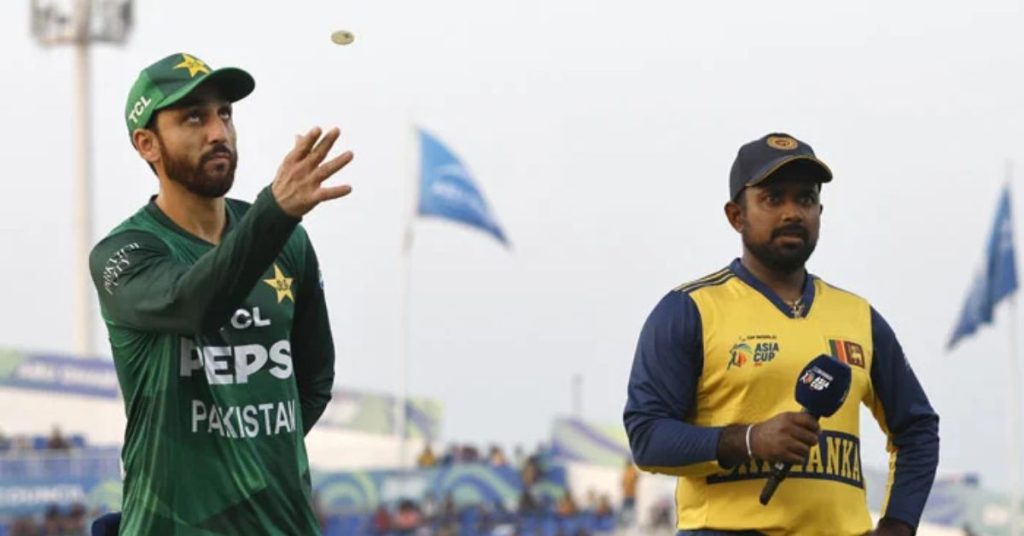 Pak vs SL: Pakistan elect to field against Sri Lanka in second ODI