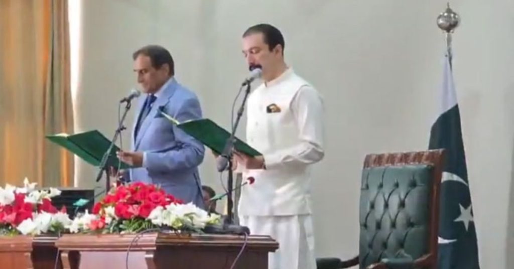 Faisal Rathore sworn in as 16th PM of Azad Kashmir