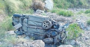 5 people died after passenger van falls into ditch in Abbotabad