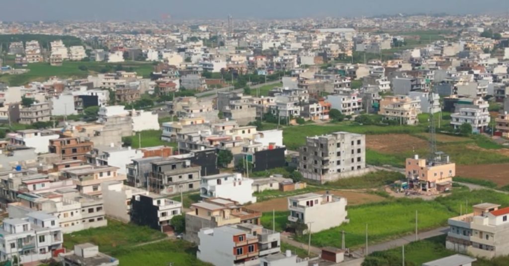Parliament set to give legal status to ordinance protecting Islamabad sector affectees