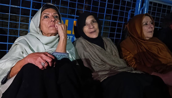 PTI founder’s sisters question medical report, demand hospital shift