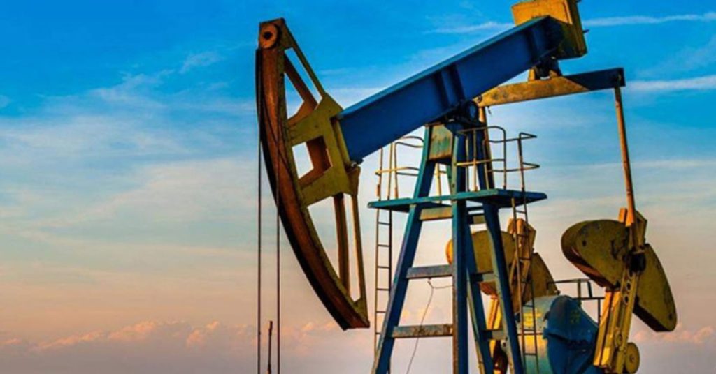 Crude oil prices fall after reports of Iran-US understanding