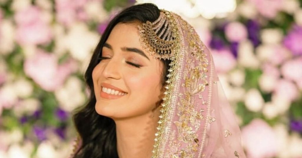 Actress Laiba Khan reveals husbands face