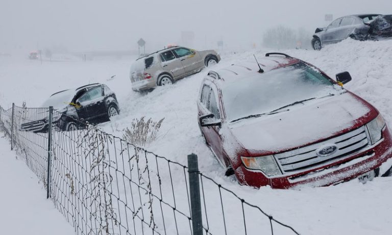 Severe snowstorm puts 190 million Americans on high alert