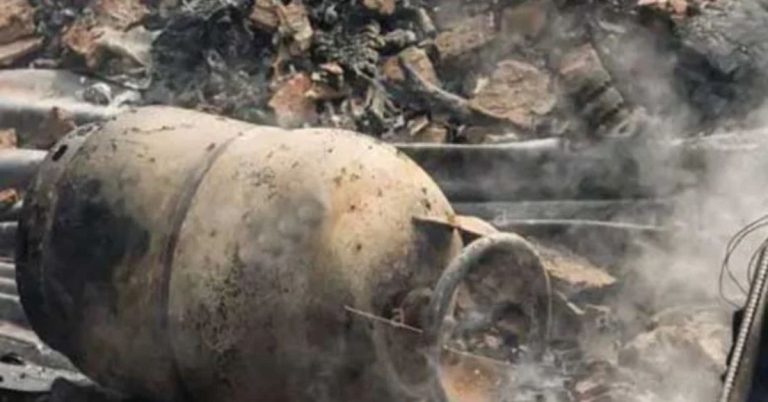 Seven lives lost in Chaman gas cylinder explosion