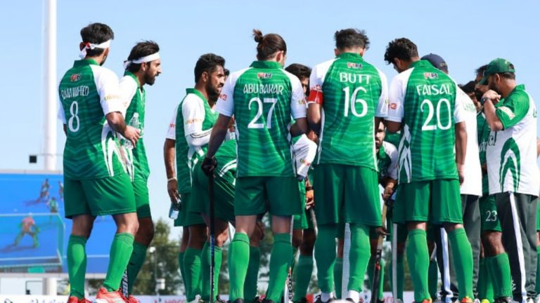 Pakistan Hockey Team Forced to Stay in Remote Cabin