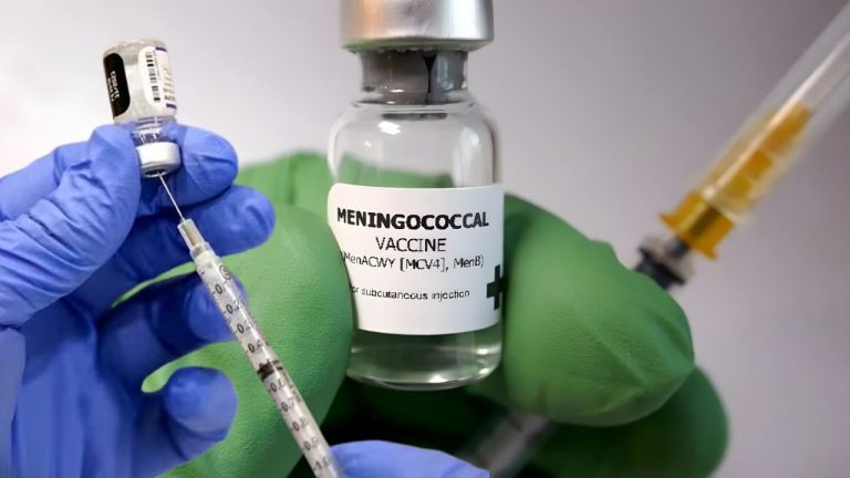 meningitis vaccine mandatory travelers