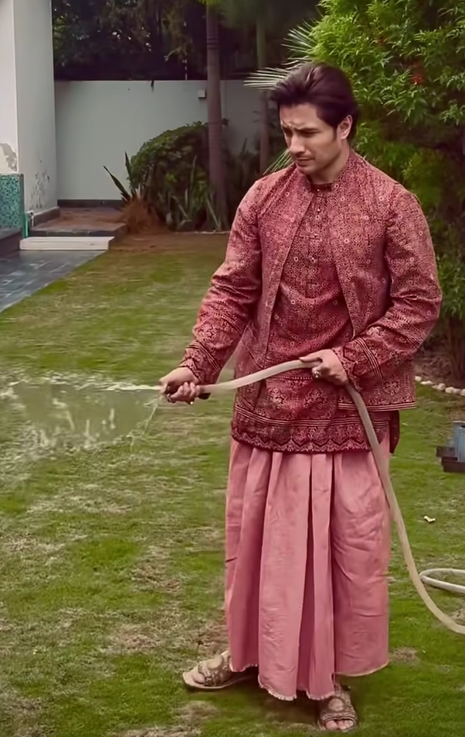 Ali Zafar dhoti look