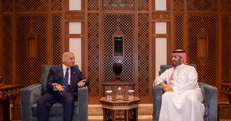Pakistan, Saudi leadership reaffirm commitment to regional peace