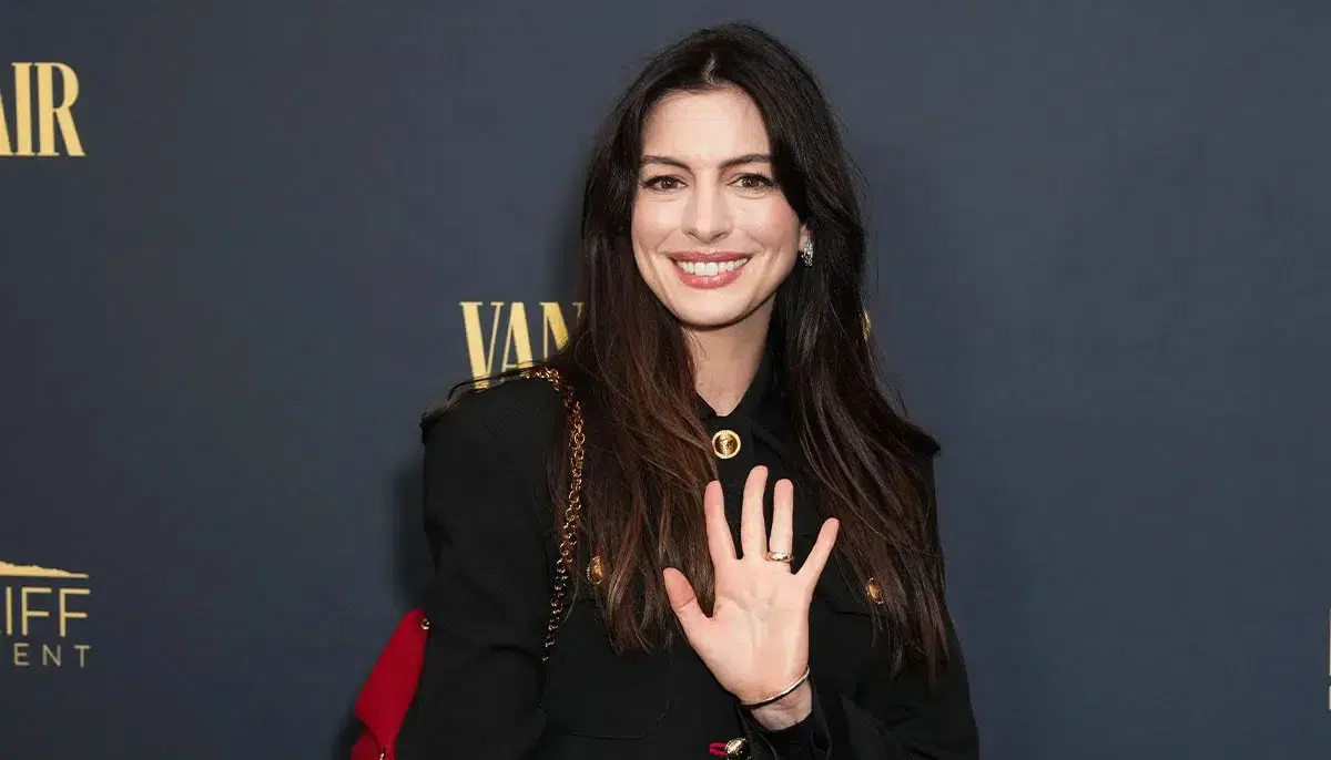 Anne Hathaway Quran