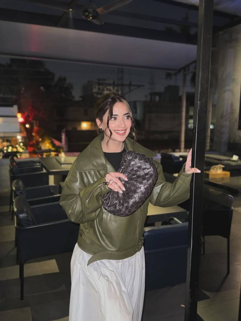 Saboor Aly fashion