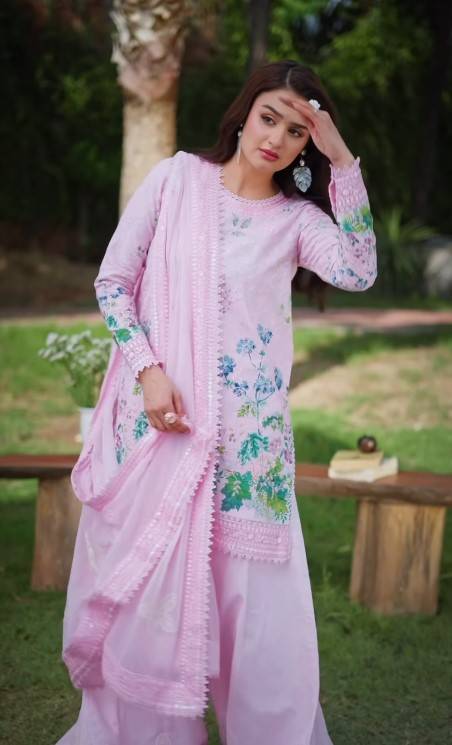 Hira Mani blush pink
