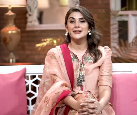 Kubra Khan pronunciation viral