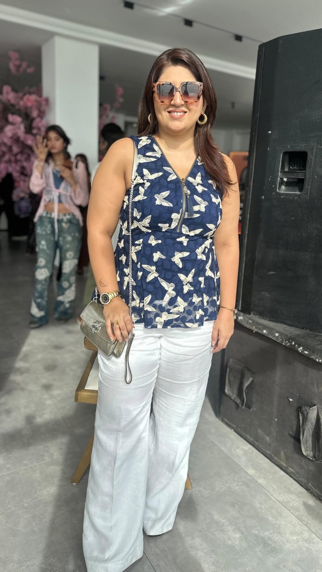 Rabya Afsar modern look