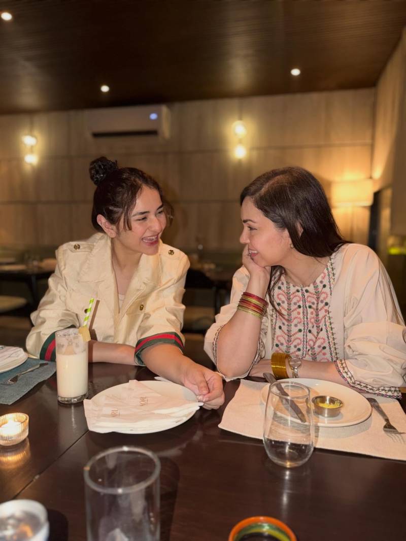 Yumna Zaidi French Toast