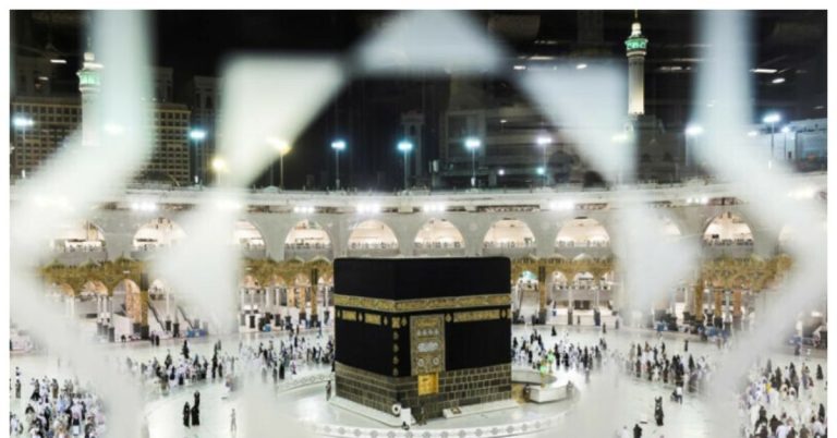 Saudi Ministry announces dates for Umrah season