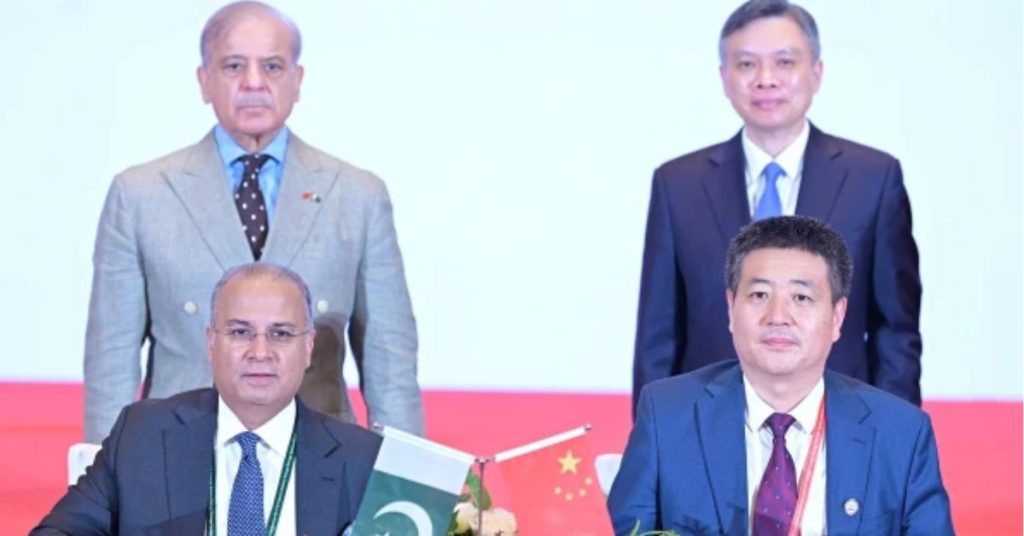 Pakistan, China sign agreements worth over $7 billion