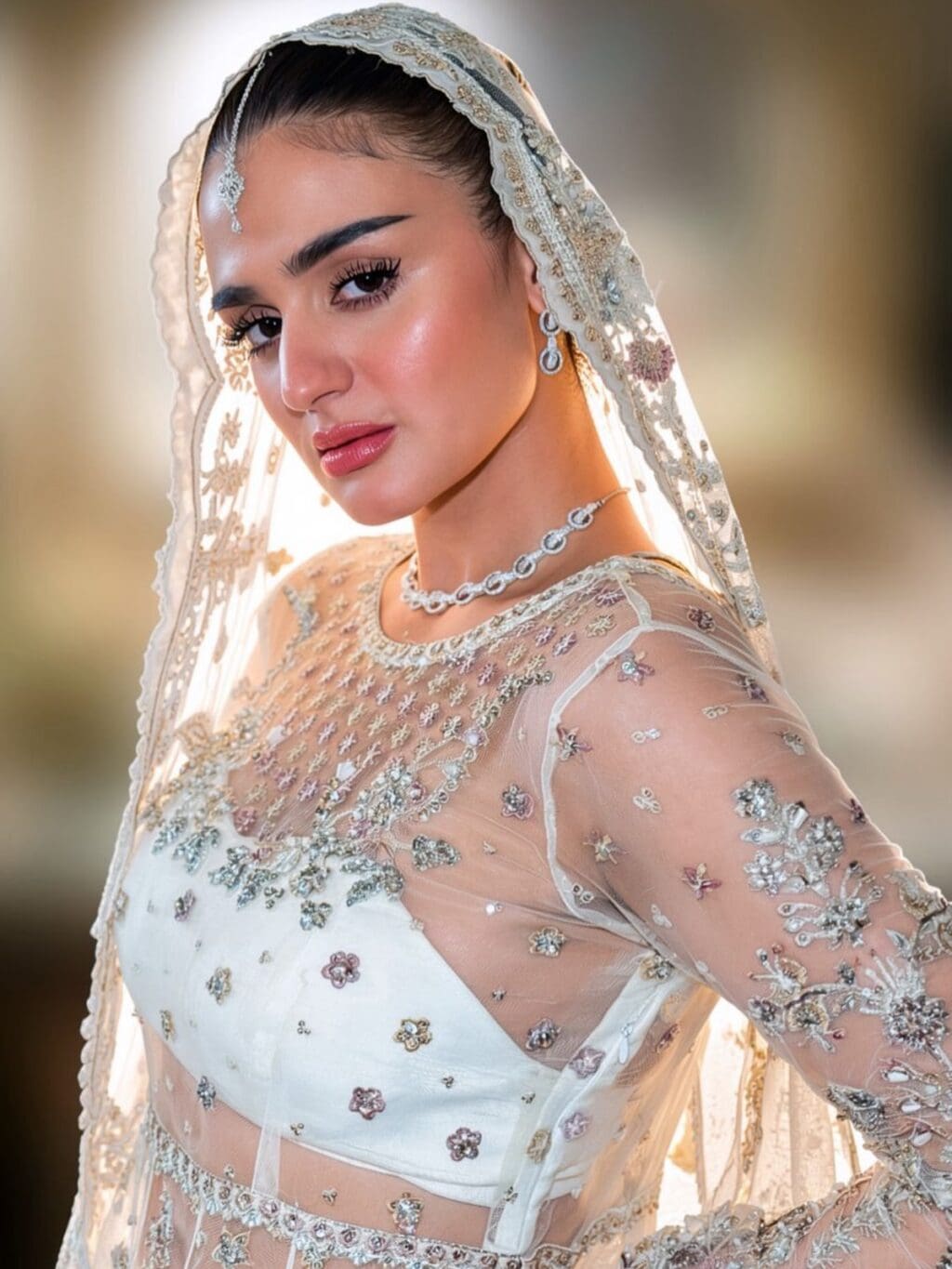 Hira Mani revealing outfit