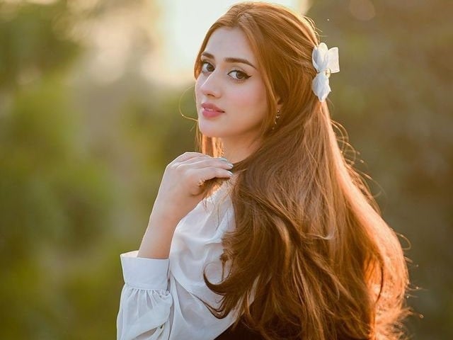 Jannat Mirza beach diaries