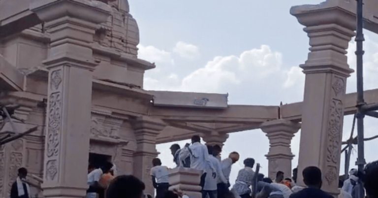 Six killed as temple roof collapses in Maharashtra