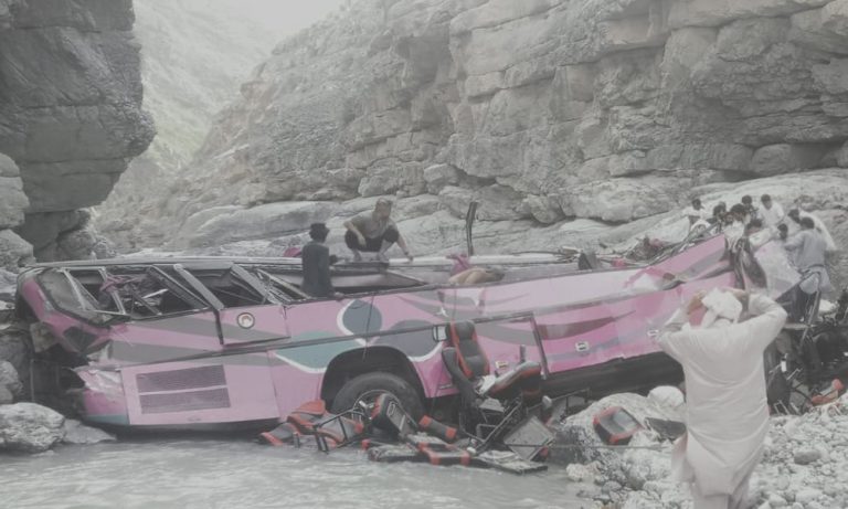 Bus falls into deep ravine in Sherani, 40 killed and many injured
