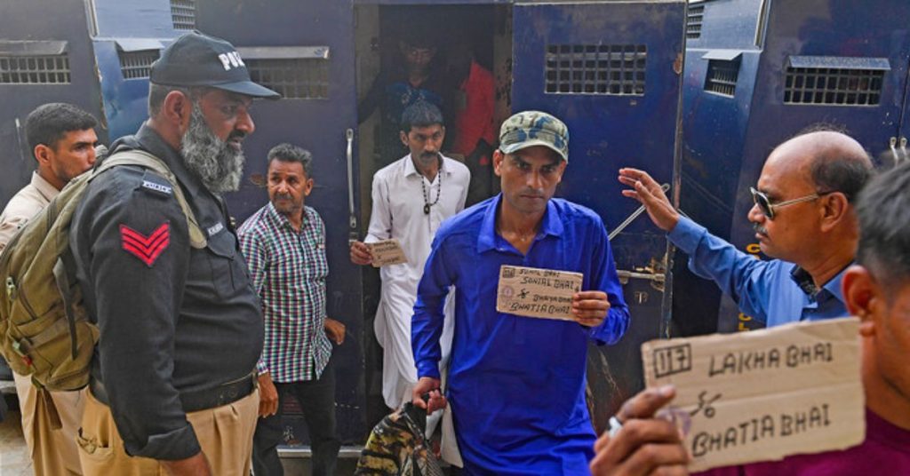 Pakistan, India exchange prisoners' lists under agreement