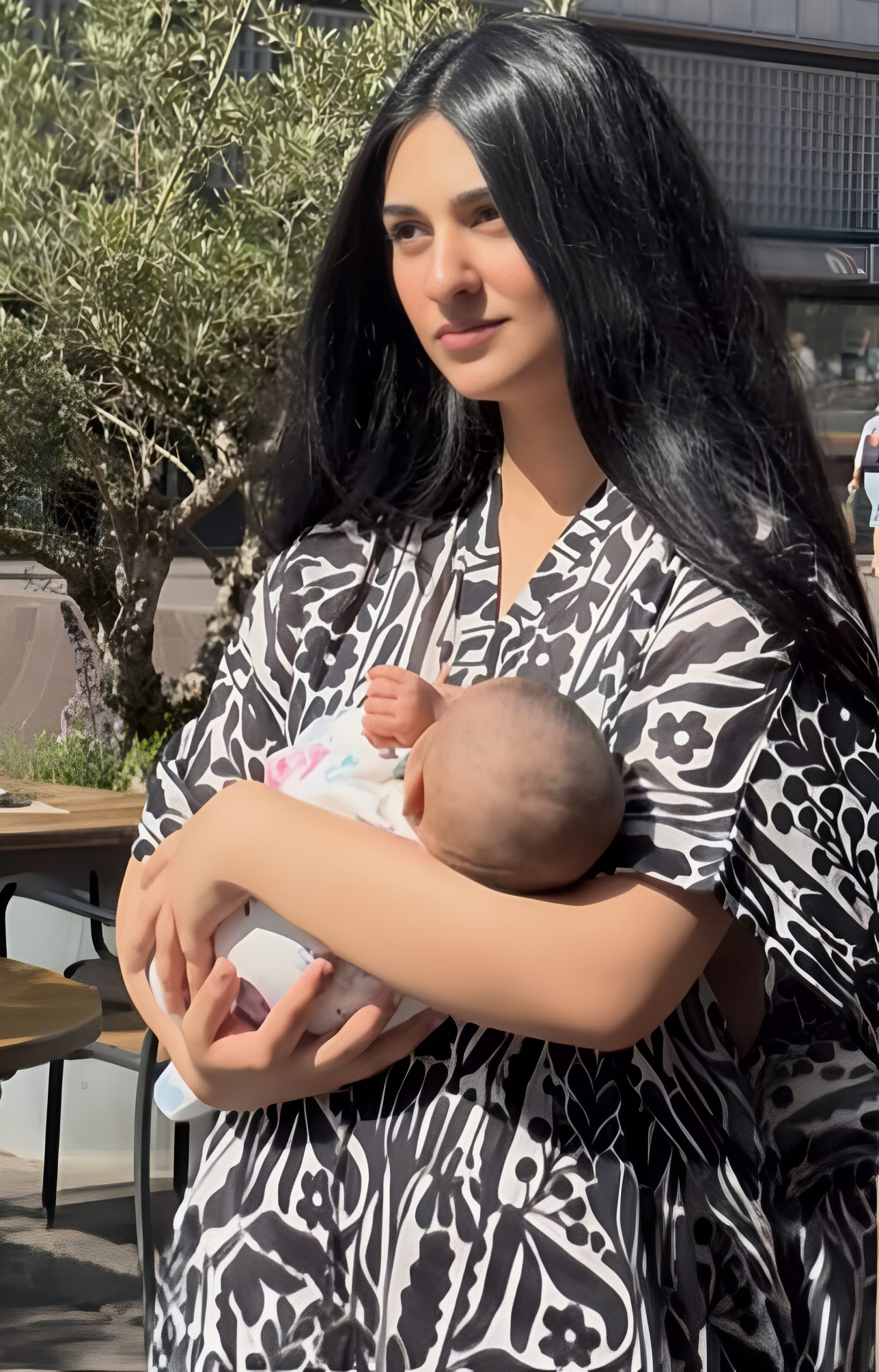 Sarah Khan Son Question