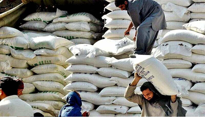آٹا مزید مہنگا، 20 کلو تھیلے کی قیمت میں 300 روپے اضافہ