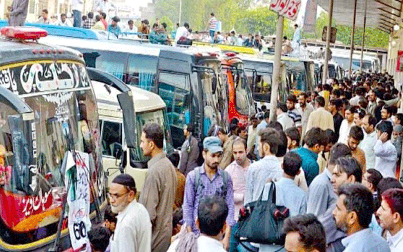 ڈیزل و پٹرول سستا ،ٹرانسپورٹ کرایوں میں کمی کی تیاریاں شروع