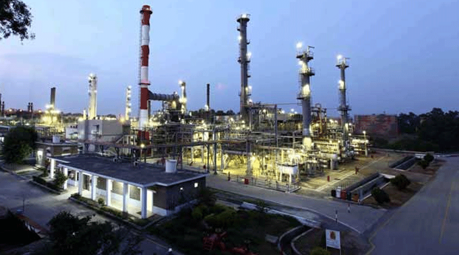 اٹک ریفائنری لمیٹڈ کا مین ڈسٹیلیشن یونٹ بند،بڑی وجہ سامنے آگئی