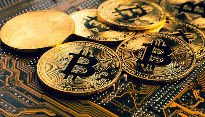 بٹ کوائن کی قیمت میں بڑی کمی،سرمایہ کاروں کے اربوں ڈوب گئے