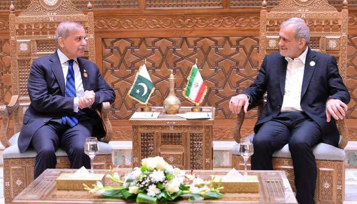 جنگ بندی میں پاکستان کا کردار قابل ستائیش : ایرانی صدر